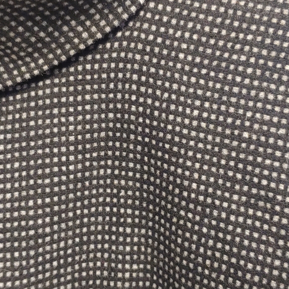 Cameo size 4 gray wool cape - Picture 4 of 6